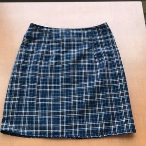 Brandy Melville plaid skirt!